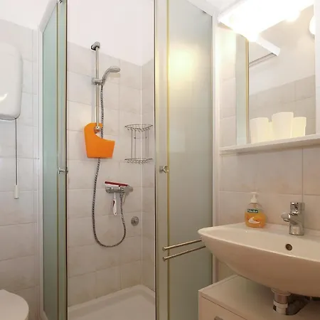 Fuer 4 Personen Ca 50 Qm In Banjole, Istrien Istrische Riviera Banjole