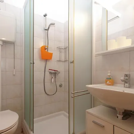 Fuer 4 Personen Ca 50 Qm In Banjole, Istrien Istrische Riviera *